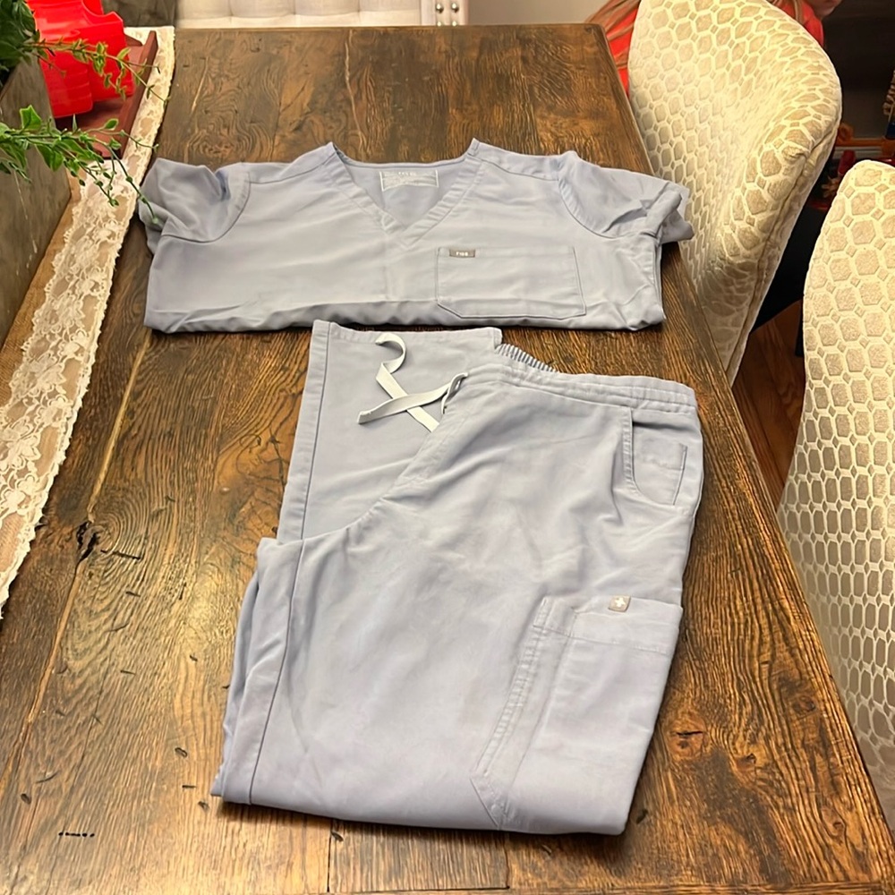Figs Ceil Blue set- medium
